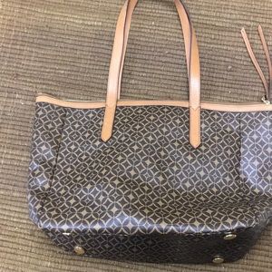 Fossil purse